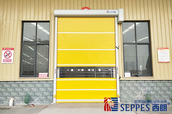 Which Types of Doors are Suitable for Warehouses or Factories?
